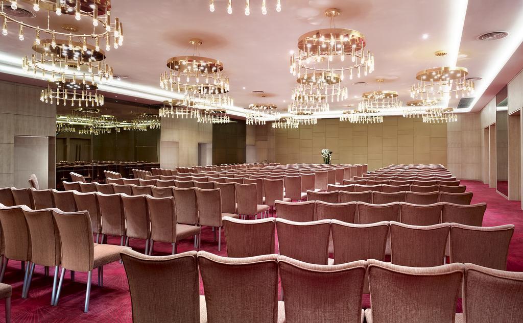Park Plaza Beijing West Hotel Exterior photo